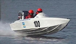 Single Outboard Race Class-frode-front-full-speed1.jpg