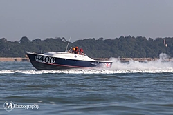 2016 Cowes Torquay Race-bert-217806_n.jpg