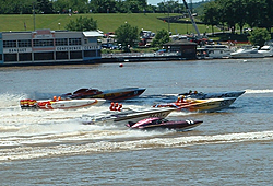 Great shots from the Cincinnati Offshore Grand Prix June 20th, 2004-pace2.jpg