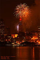 Great shots from the Cincinnati Offshore Grand Prix June 20th, 2004-downtown-fireworks-2_2487.jpg