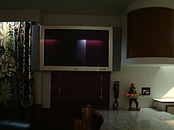 Bluewater pics-32-plasma-tv-inside.jpg