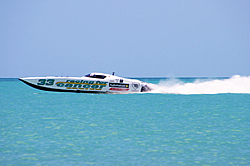 40 MTI Racing For Cancer / Fastboats Marine Group-fb336465.jpg