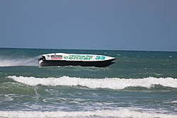 40 MTI Racing For Cancer / Fastboats Marine Group-photo-3.jpg