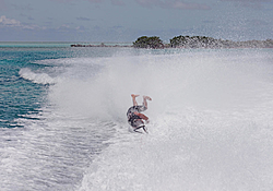 Barefoot Water Skiing Behind A 50' Nor-Tech - PHOTOS-img_3178.jpg