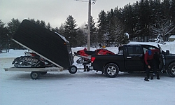 Snowmobiling 2013-unloadingil.jpg