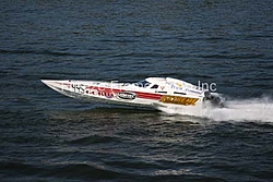 Miss Geico Welcomes Offshore Race Teams &amp; Fans To Chattanooga, Tenn  For The US Champ-bb070116.jpg