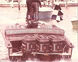 Pantera pics. from the early days ( History )-transom-pic-outboards-triple.jpg