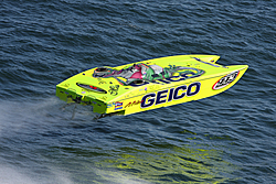 US Racers Visit Powerboat P1 in Vigo-img_4776_sm.jpg