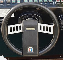 KV 38 steering wheel badges-dsc_0005.jpg