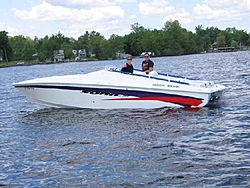 Send me a picture of your boat-sonic-lorraine-pete1.jpg