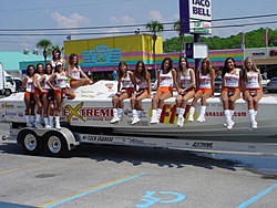 Team Extreme gets new crew !!!!-hooters.jpg