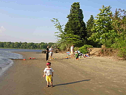 Tuesday Nights on the CT River-party.jpg