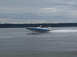SB Pics from 1/1/06 Polerrun-superboat7.jpg