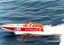 30 Ocean Pacer-infero_old2.jpg