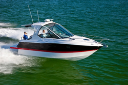 38" Dominator-big-windshield.bmp