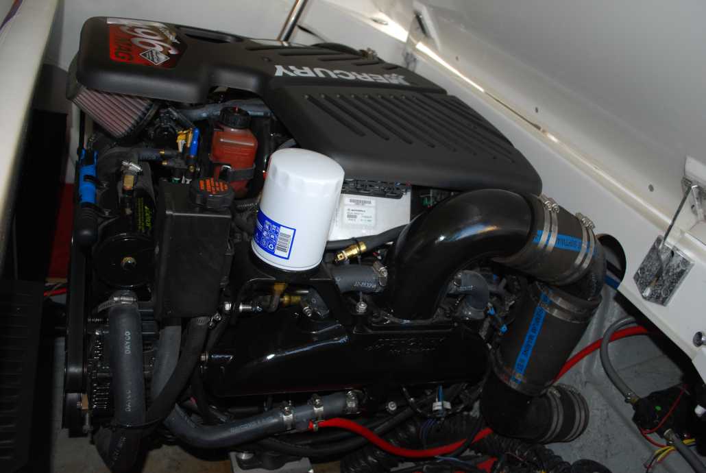 Details about   2004 Mercruiser 496 Mag  375HP  complete engine ready to install in a boat 