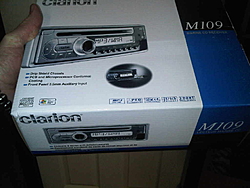 Clarion M109 CD player-img00115-20110215-2006.jpg