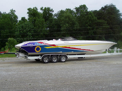 Selling an updated 2000 Fountain Fever Hull without Power-trailer038.bmp