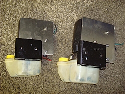 Mercury trim pumps - with offshore mounts-dsc02272-large-.jpg