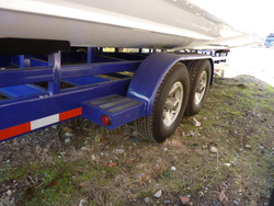 32' Active Cat-trailer.bmp