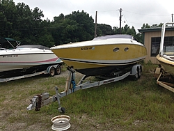 29' Donzi, rigged hull, no power or drives.  $ 2,900 in NC-main.jpg