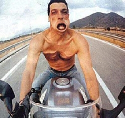 The B.S. Thread-bike_wind_face.jpg