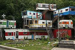 The B.S. Thread-redneckmansion.jpg