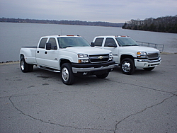 Dually's with 19.5's-front-angle-small-oso.jpg