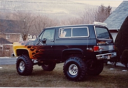 WHY does one 'jack-up' their truck?-blazer.jpg