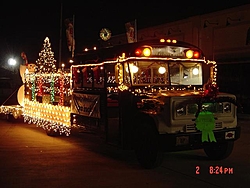 Happy Holidays from Bustang Sally!-dsc01429.jpg