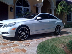 My Benz E coupe rolling on new Bling-e-coupe-qtr.jpg