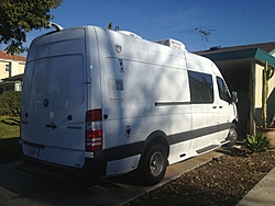 Anybody have a Sprinter or know about them?-sprinter-3500-.jpg