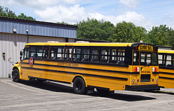 2014 corvette-school_bus_-_thomas_-_saf-t-liner_c2_-_rear_view_-_kennebunk.jpg