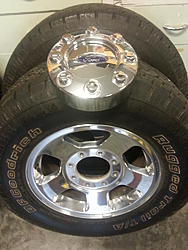 2005 F 250 tires and wheels-20150908_184501.jpg