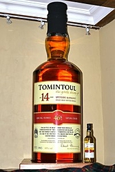 Late 80's 30' Value?-worlds-largest-whisky-bottle-1-200x300.jpg